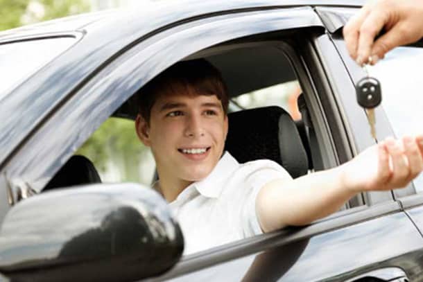 Essential Safe Driving Tips for Teens